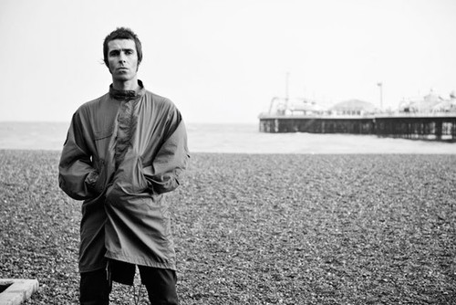 Oasis pretty green official - oasis/pretty,